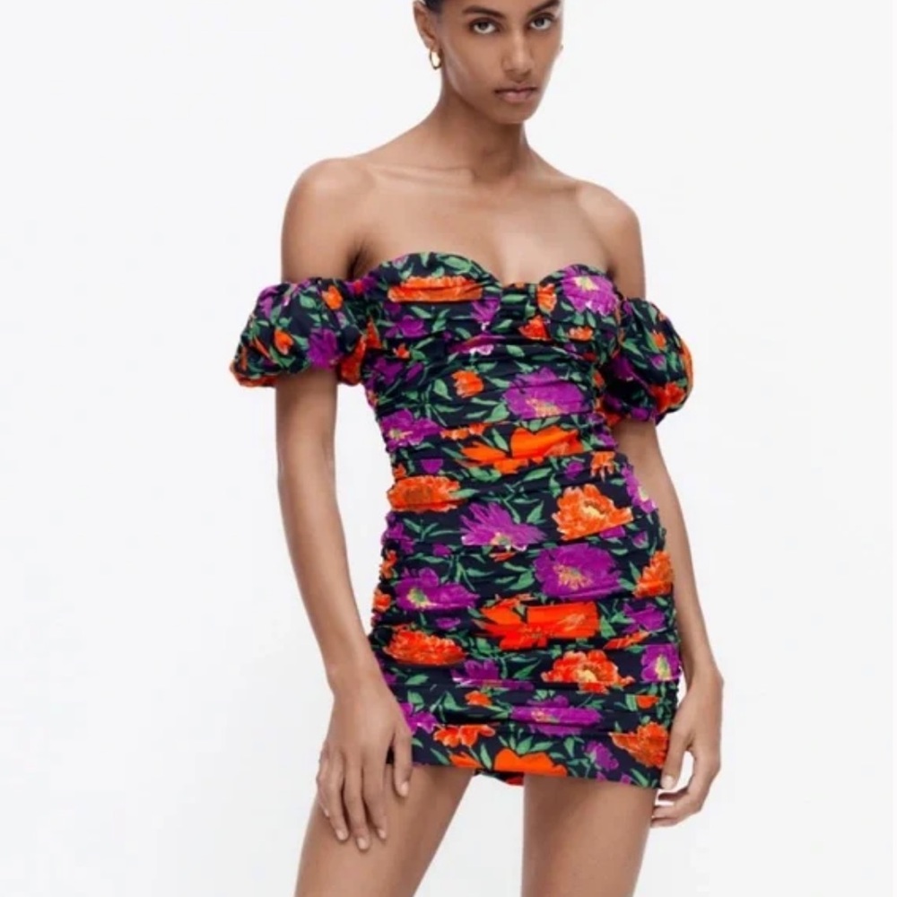 Zara | Blogger Fav Floral Bodycon Dress NWT